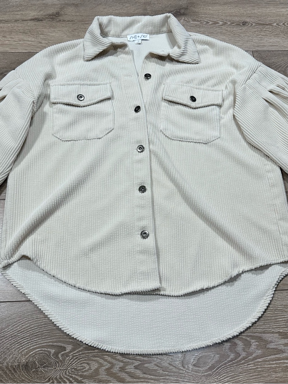 She + Sky Bubble Sleeve Button Down Cream Corduroy Shacket - Picture 6 of 13